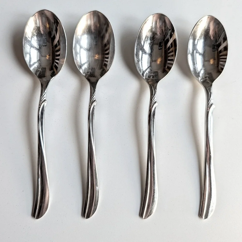 4 Old‎ Company Plate Radiance Silverplate Teaspoons International Silver IS Set
